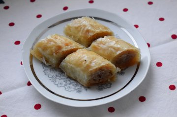 Baklava met walnoten